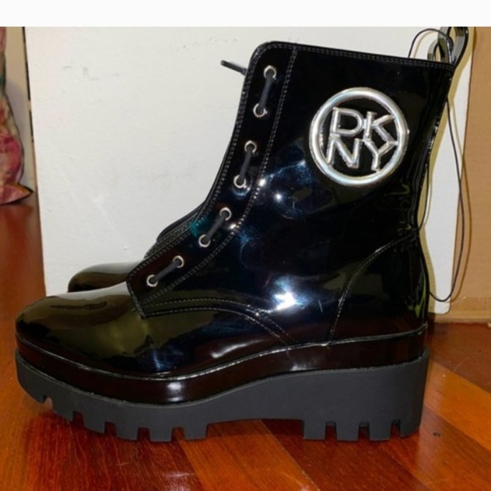 DKNY Black Patent Lug Sole Combat Boot never worn nwot